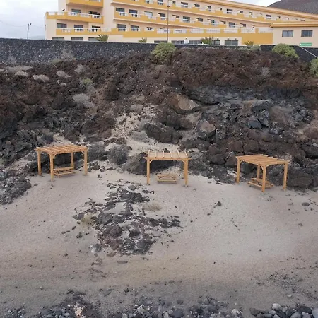 Tesbabo Beach * La Restinga